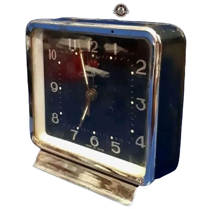 Jam weker jadul