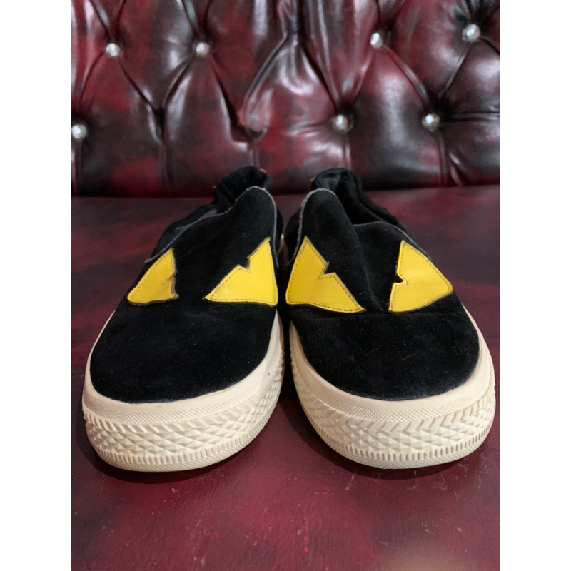sepatu slip on pendi