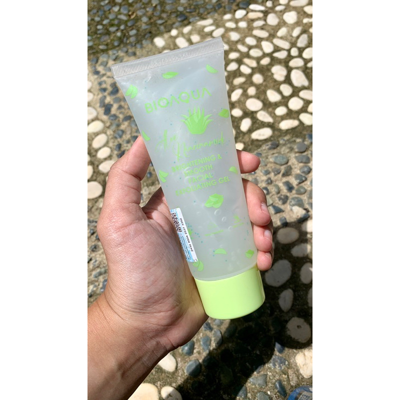 Bioaqua Exfoliating gel