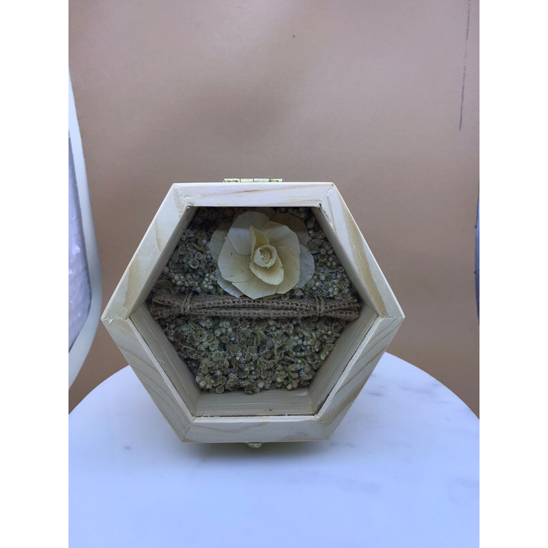 box cincin kayu