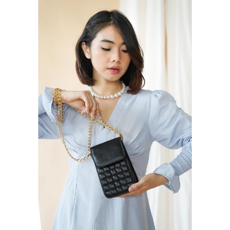 Tas slempang mini mc