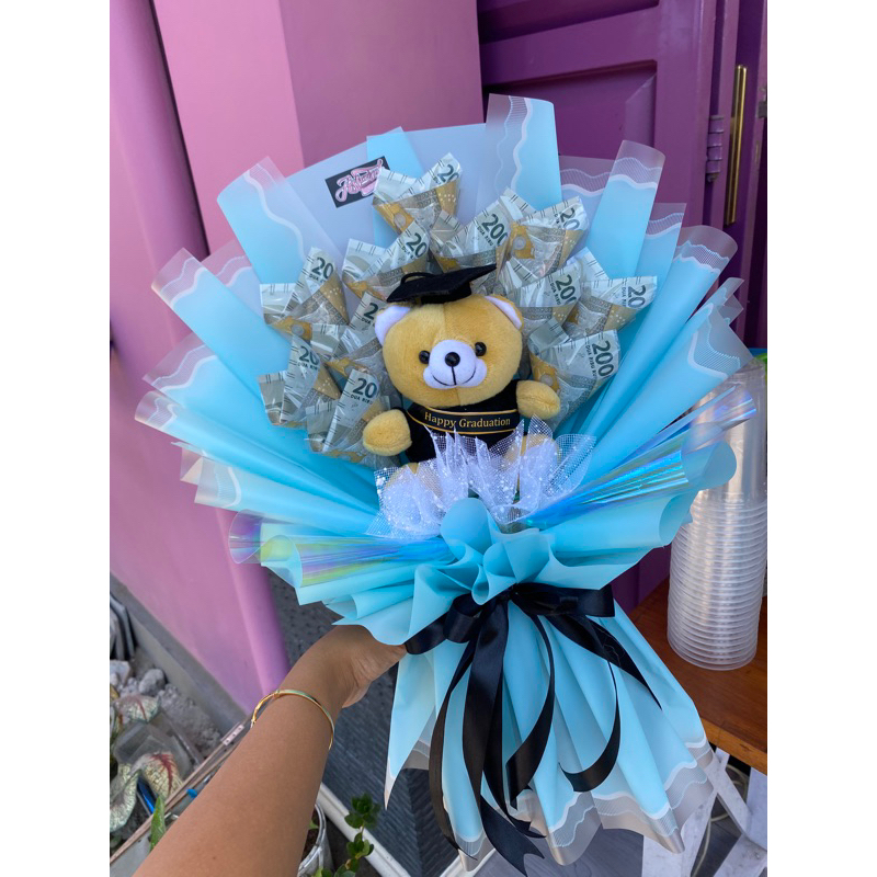 Buket boneka wisuda uang