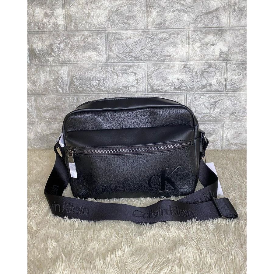 0809-090 CK CROSSBODY BLACK