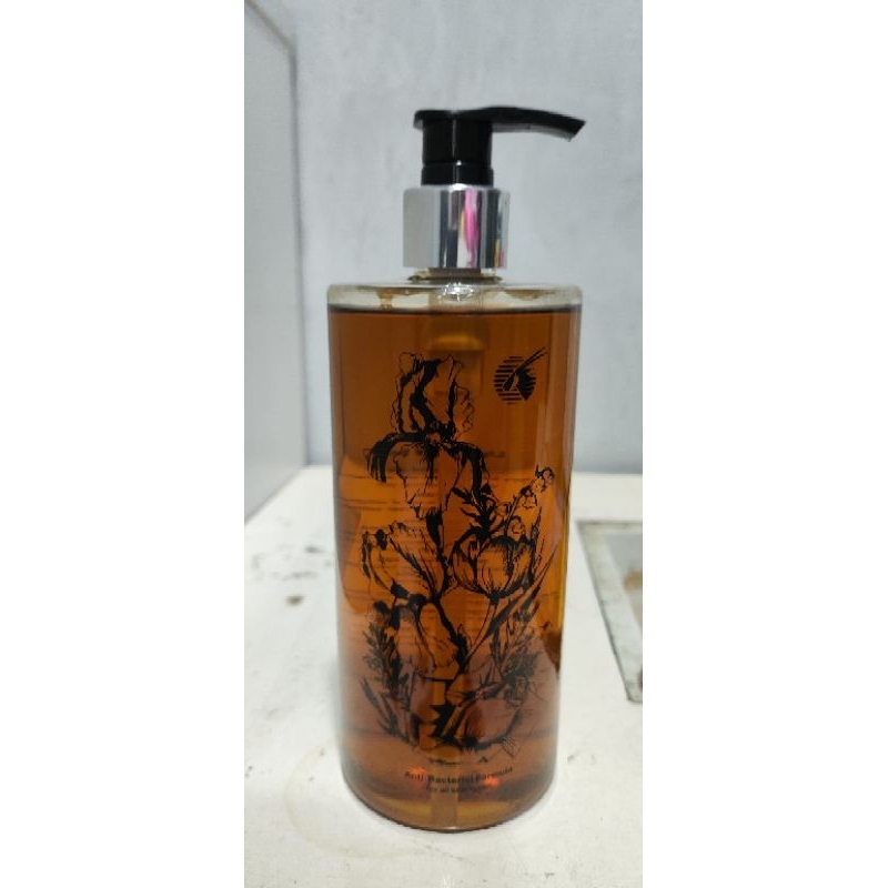 LIQUID HAND SOAP FROM QATAR AIRWAYS