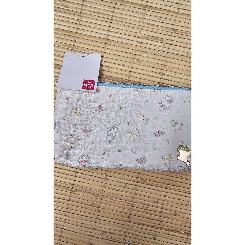dompet Doraemon