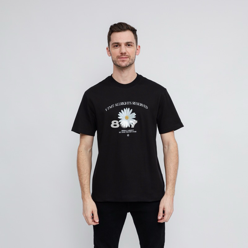 VTMT White Daisy Black Tee