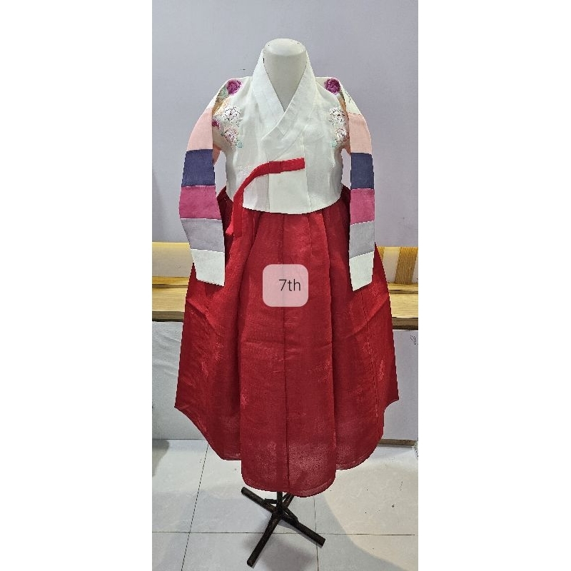 HANBOK 7 TH MERAH