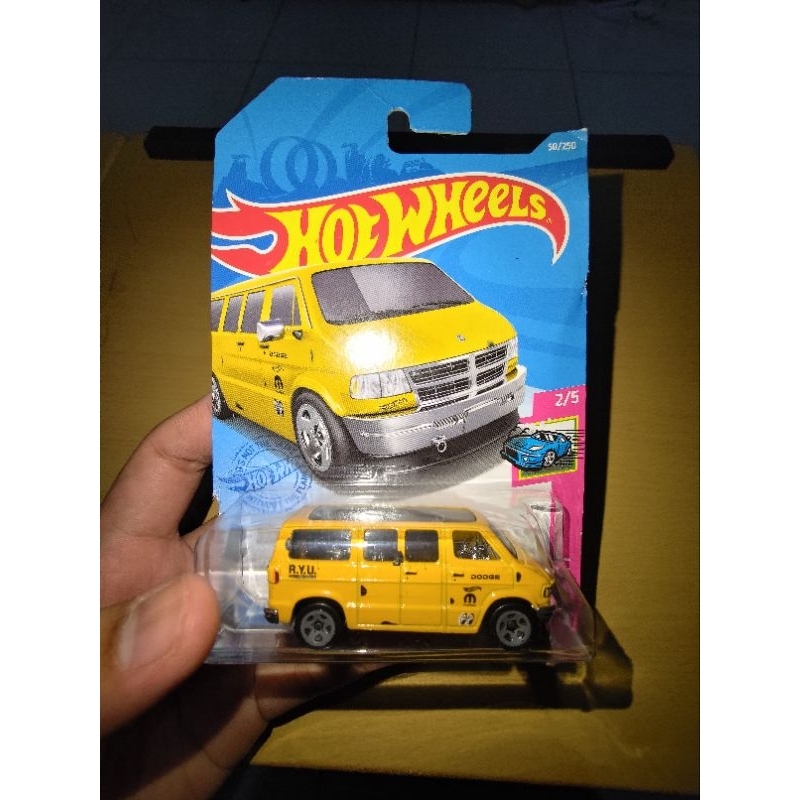 Hotwheels Dodge Van