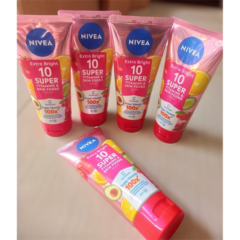 Nivea extra bright 100x