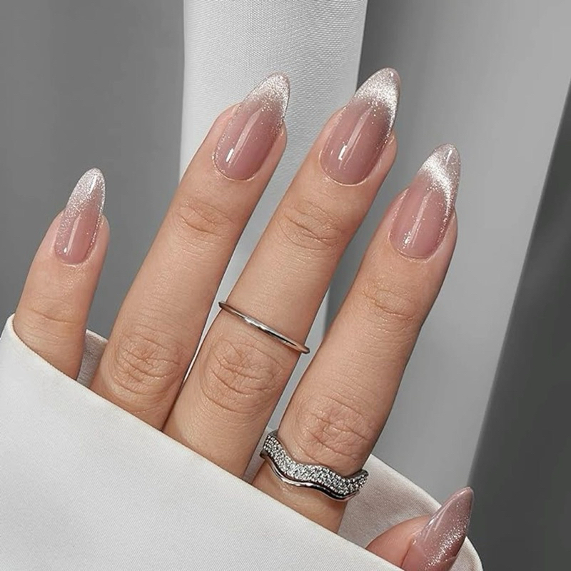 press on nails “half cat eye” soft pink size medium almond