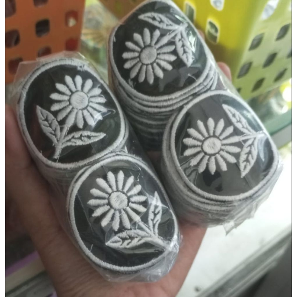 Tanda Regu Pengenal Bunga Matahari