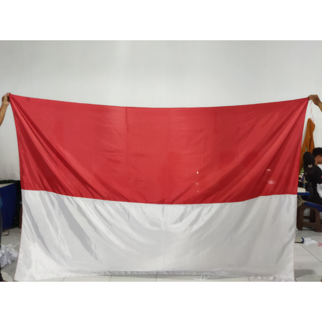 Bendera Indonesia merah putih