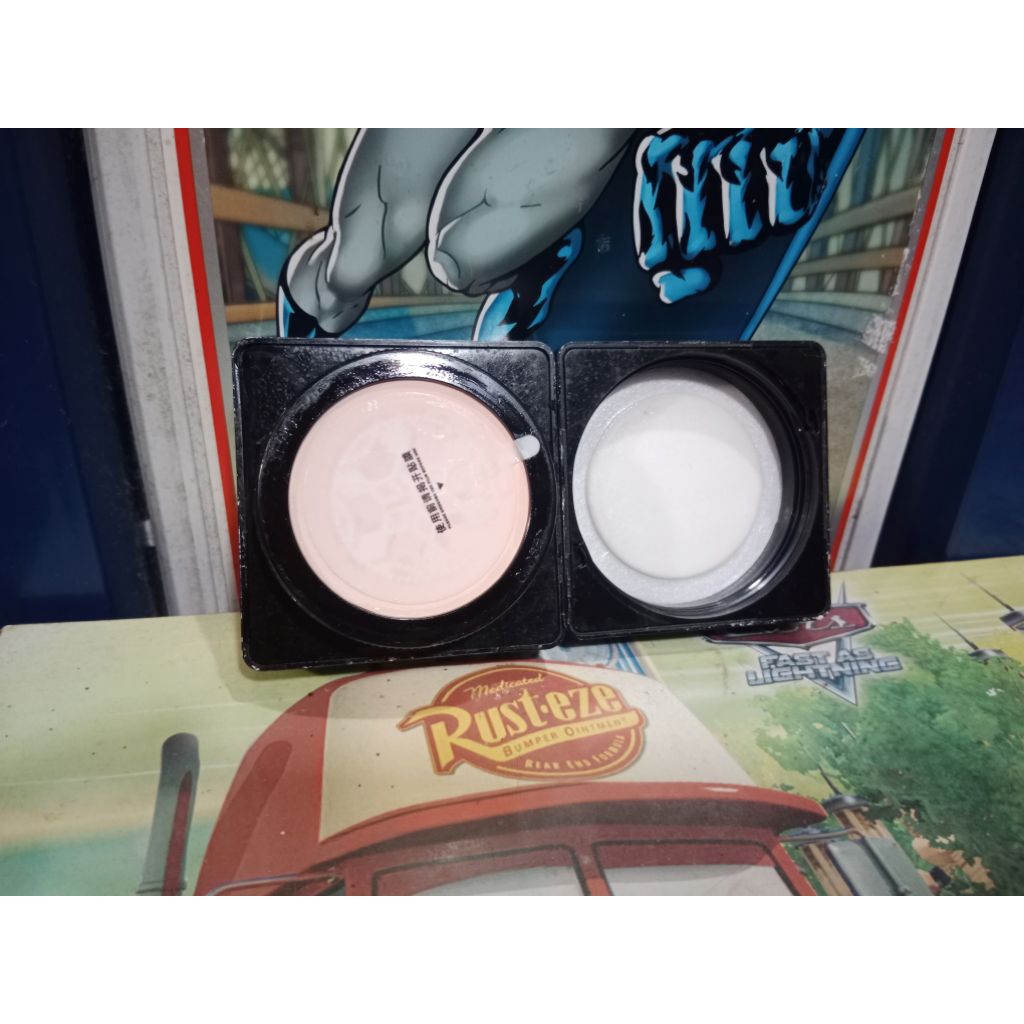 TUZ Bedak Cushion Waterproof (NEW)
