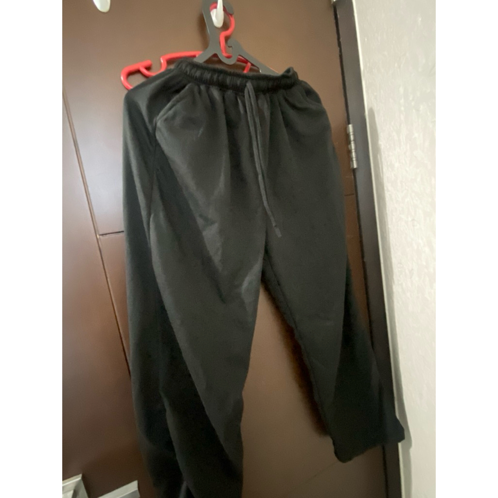 sweat pants / jogger pants