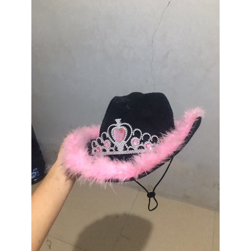 PRELOVED BARANG TOPI/CATOKAN