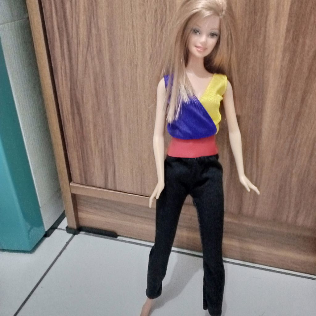 Boneka barbie preloved good condition
