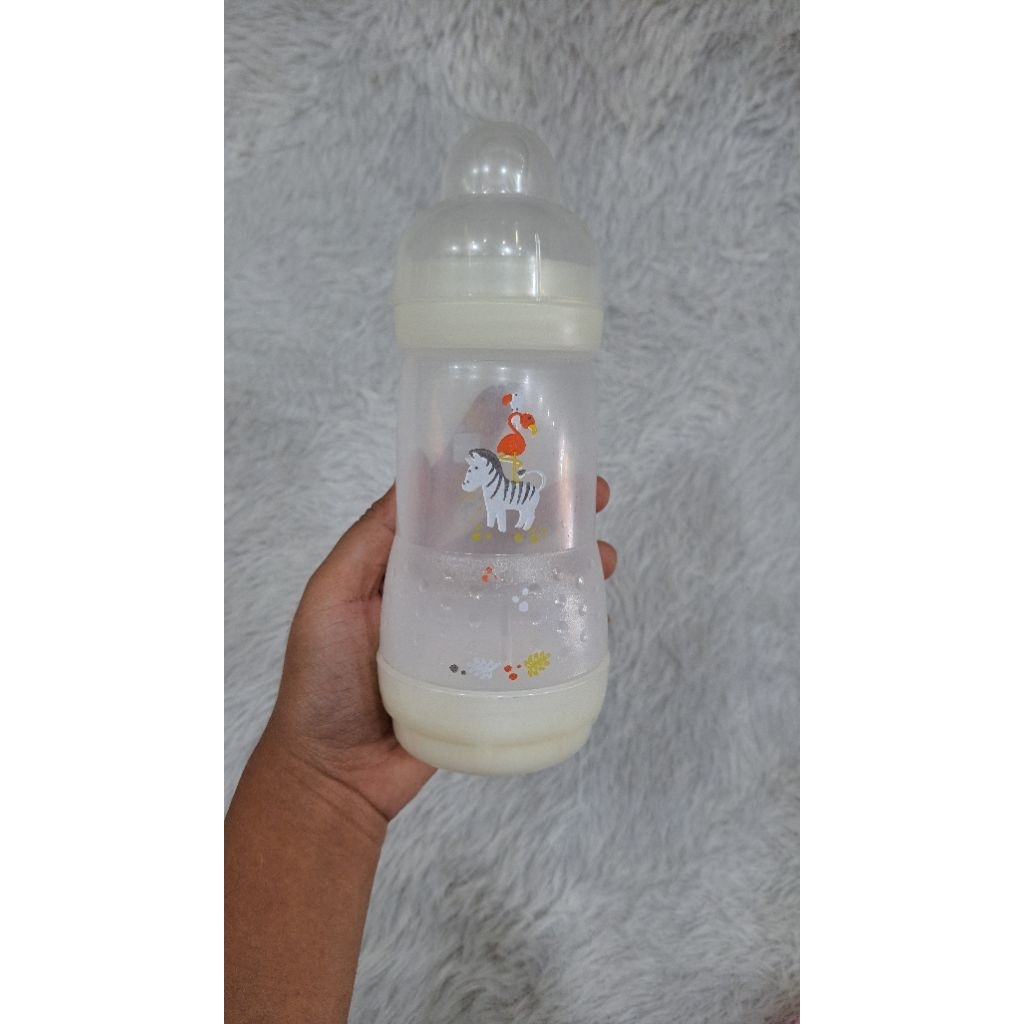 BOTOL DOT MAM