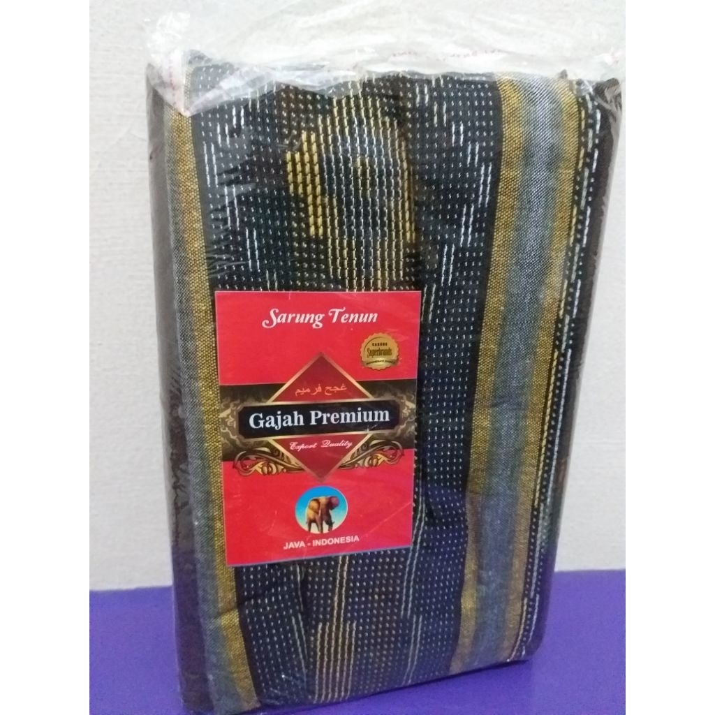 kain sarung tenun