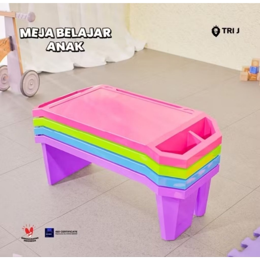 Meja belajar anak lucu