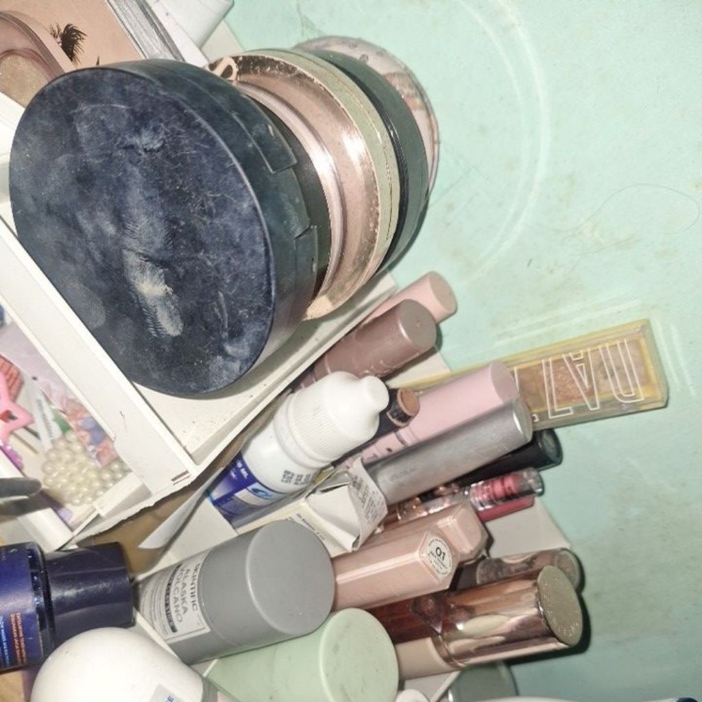Preloved skincare dan make up