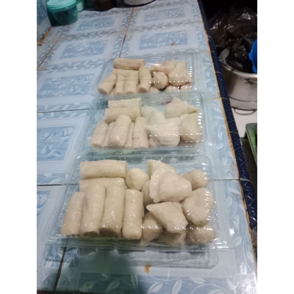 Pempek telok