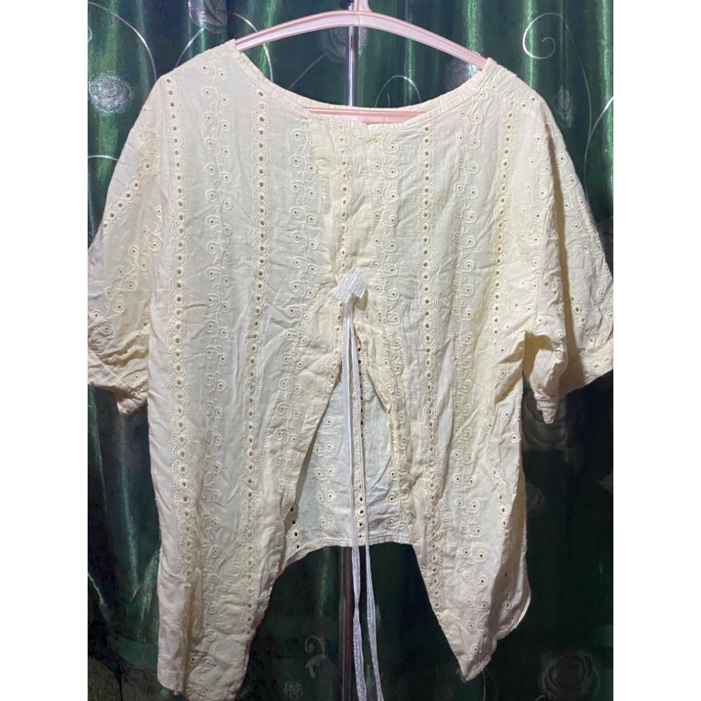 Blouse lengan pendek