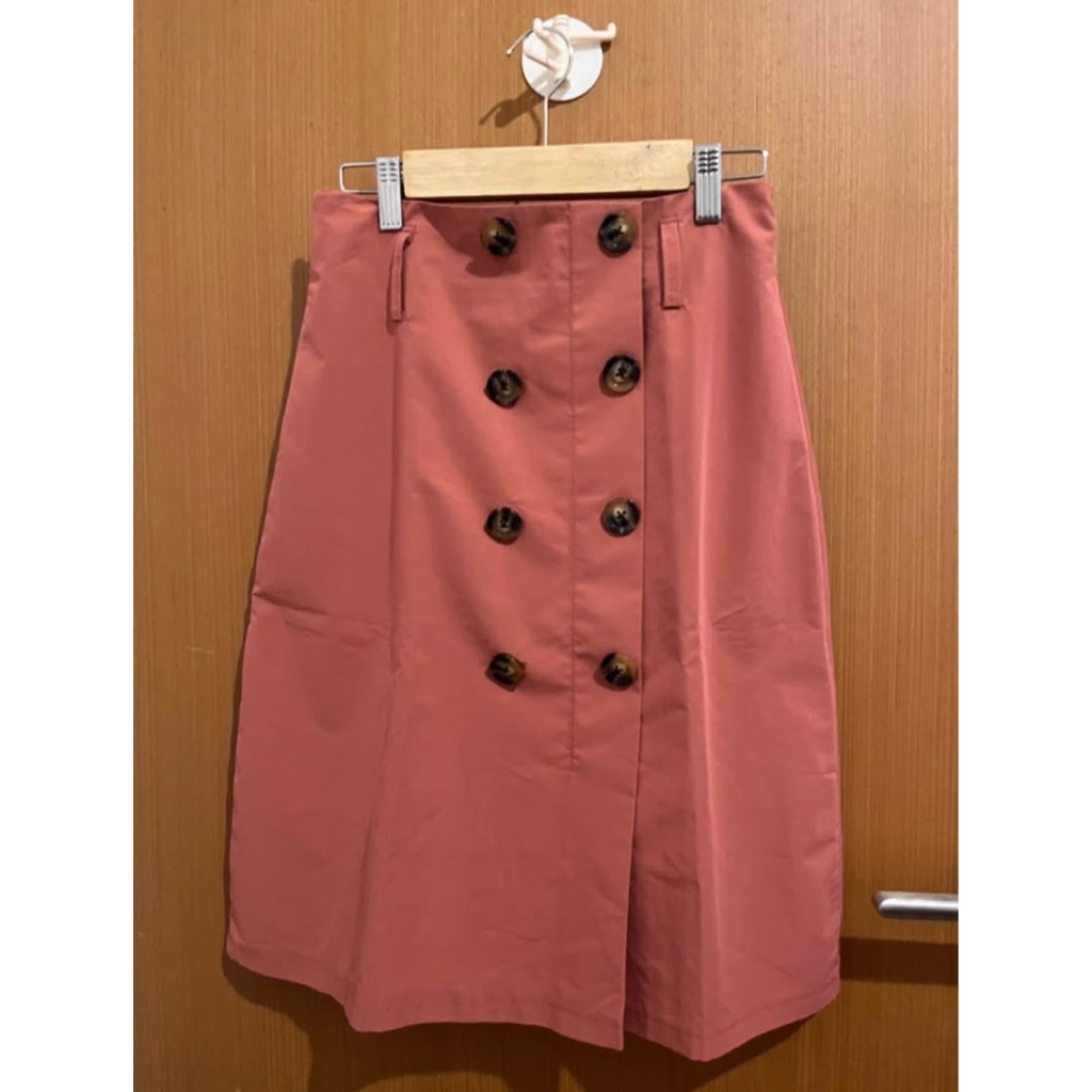 PRELOVED ROK