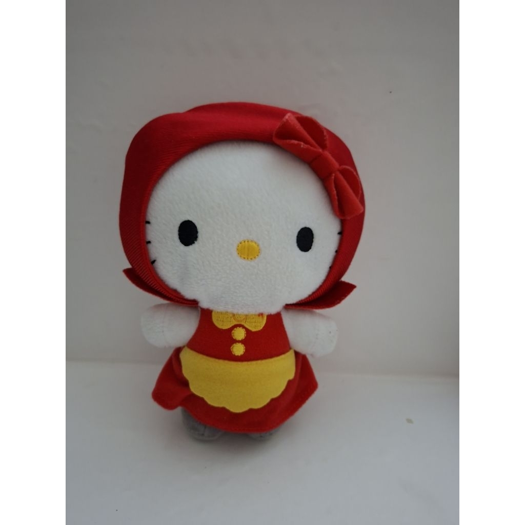 Boneka Hello Kitty McDonald's (per pcs)