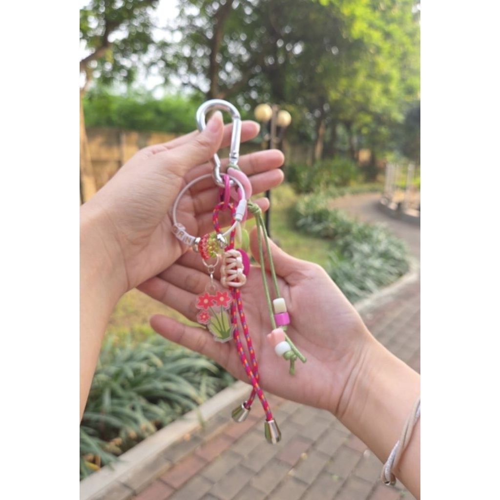 ELEVATED BAG CHARM