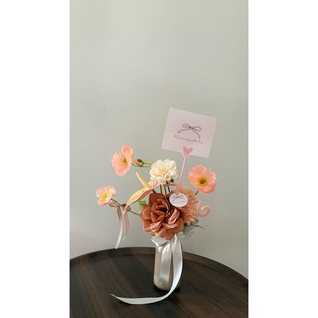 Nude Bloom