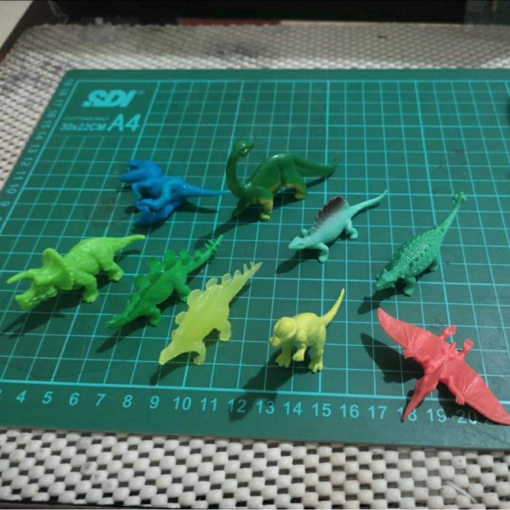 mainan anak 9 pcs mini dinosaurus