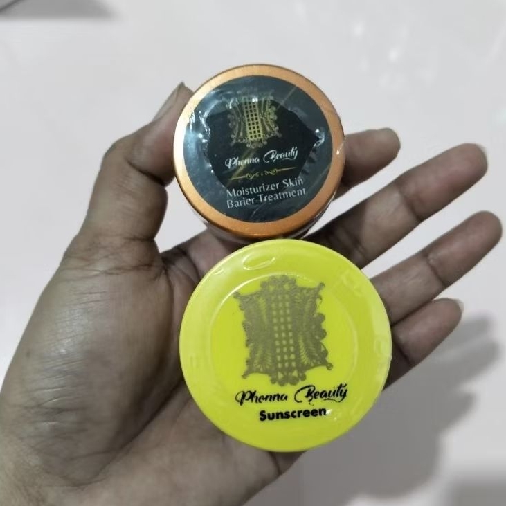 SUNCREEN DAN MOISTURIZER PHONNA BEAUTY