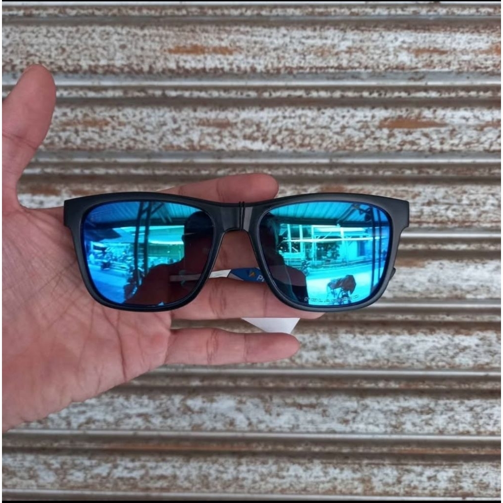 Kacamata Polarized