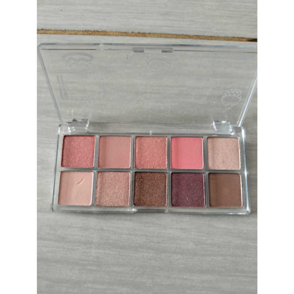 Eyeshadow 10 Warna