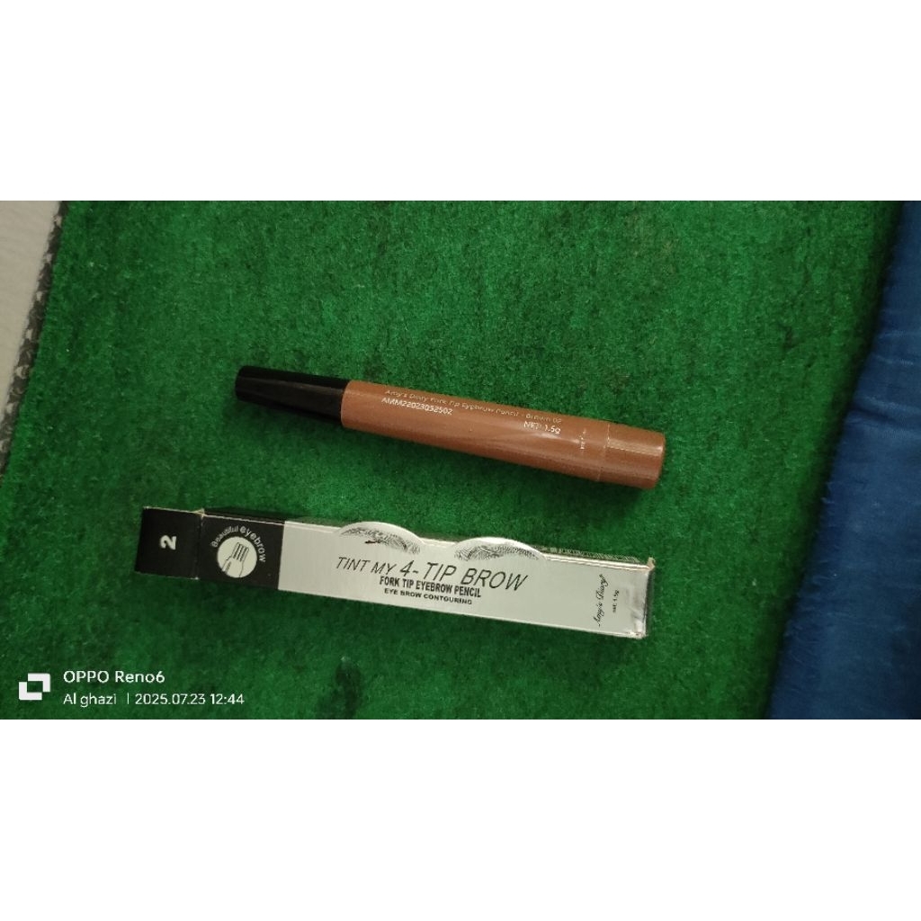 Eye brow pencil