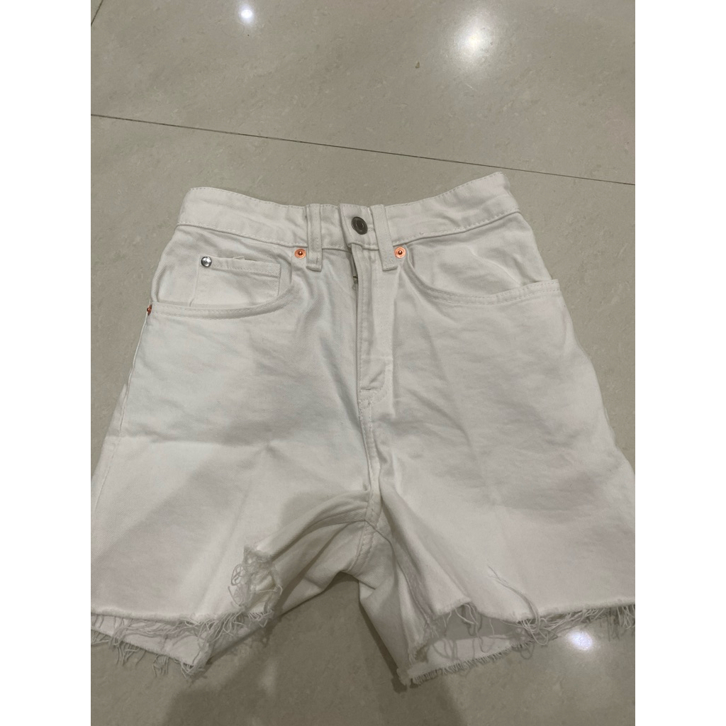 jeans HNM