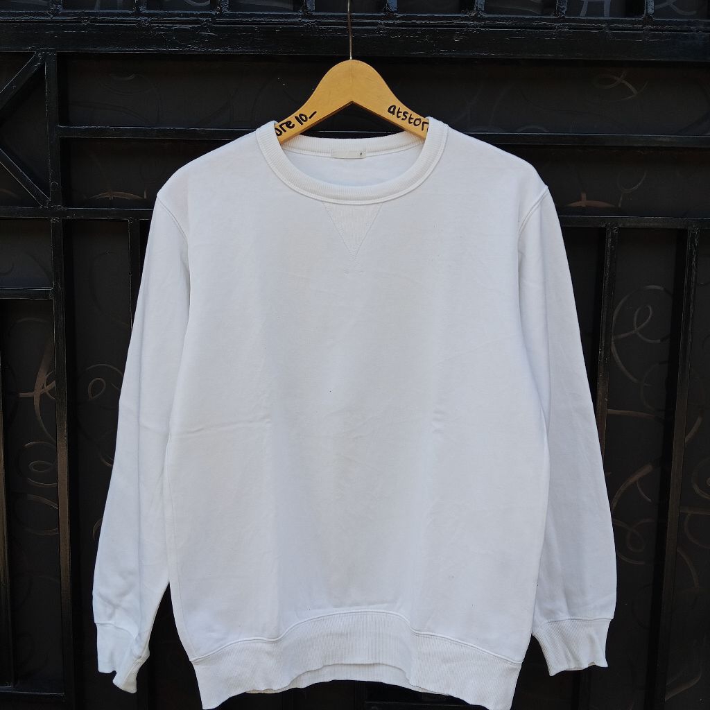 Crewneck GU
