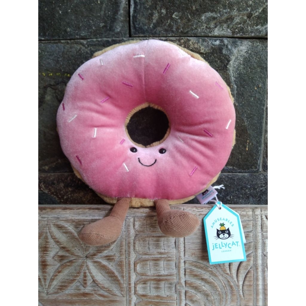 amuseables doughnut by jellycat(nwt/A2dou)