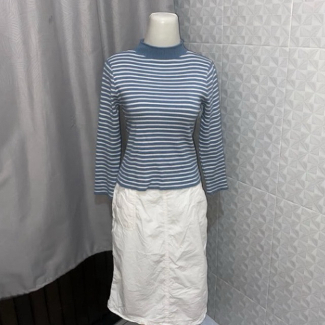 PRELOVED TURTLE NECK SALUR BLUE