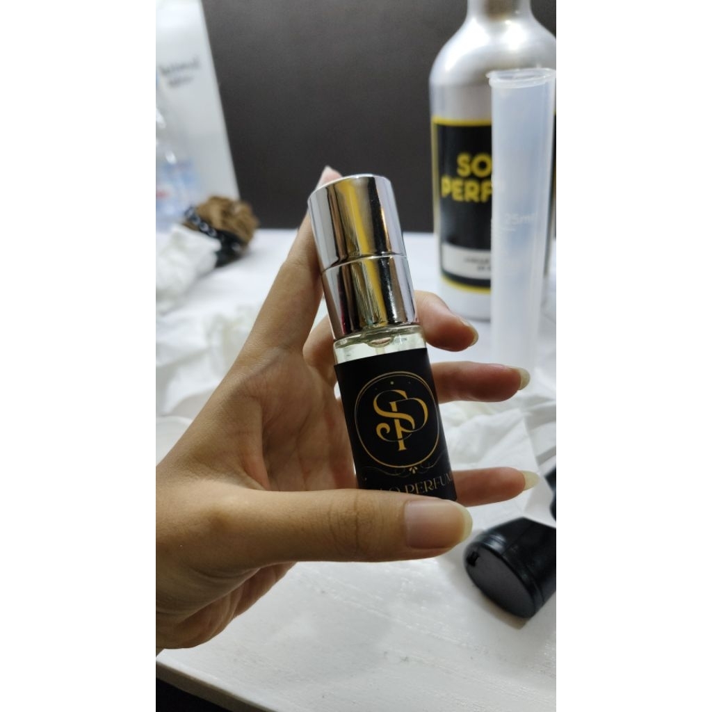 Parfum 15ml wanita MALAM