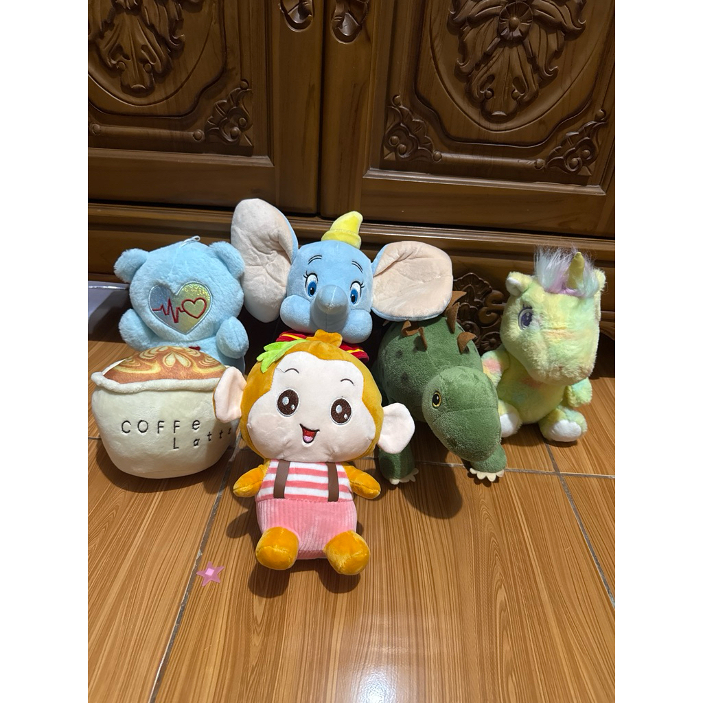 Boneka Random