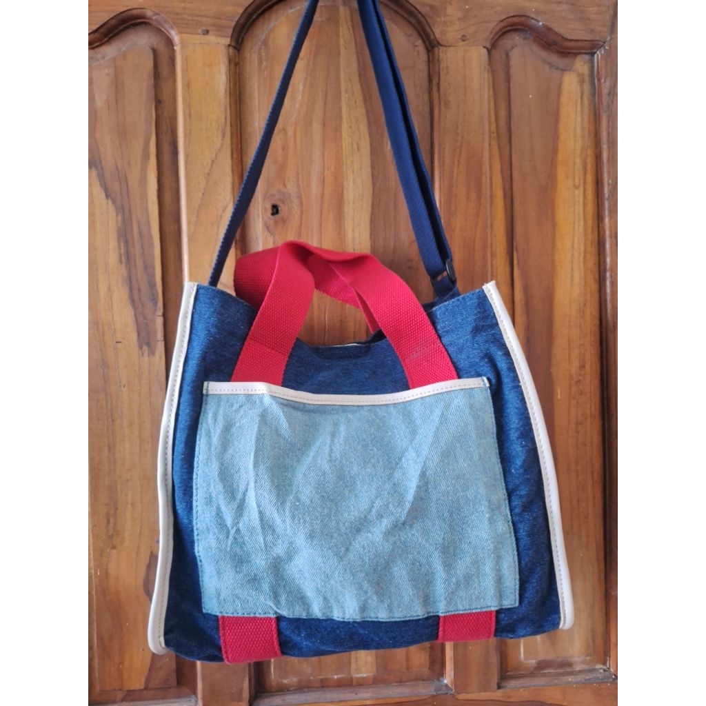 Tas Sling 8Second Preloved