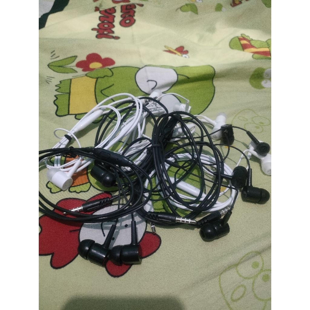 HANDSFREE TANPA MEREK