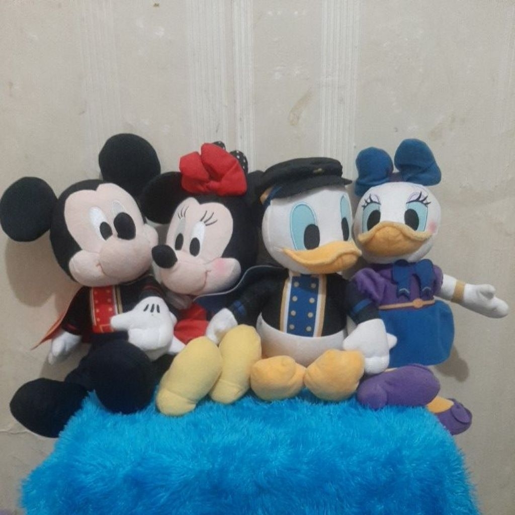 boneka mimos dodes sepasang