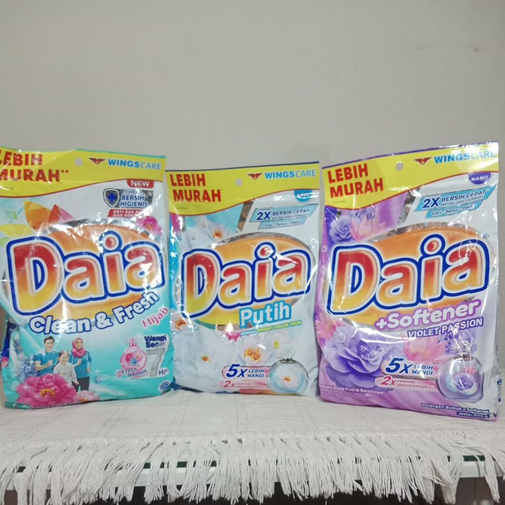 Daia Detergen Bubuk 800g