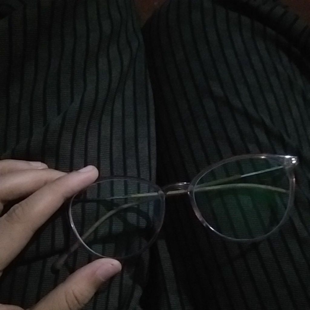 frame kacamata