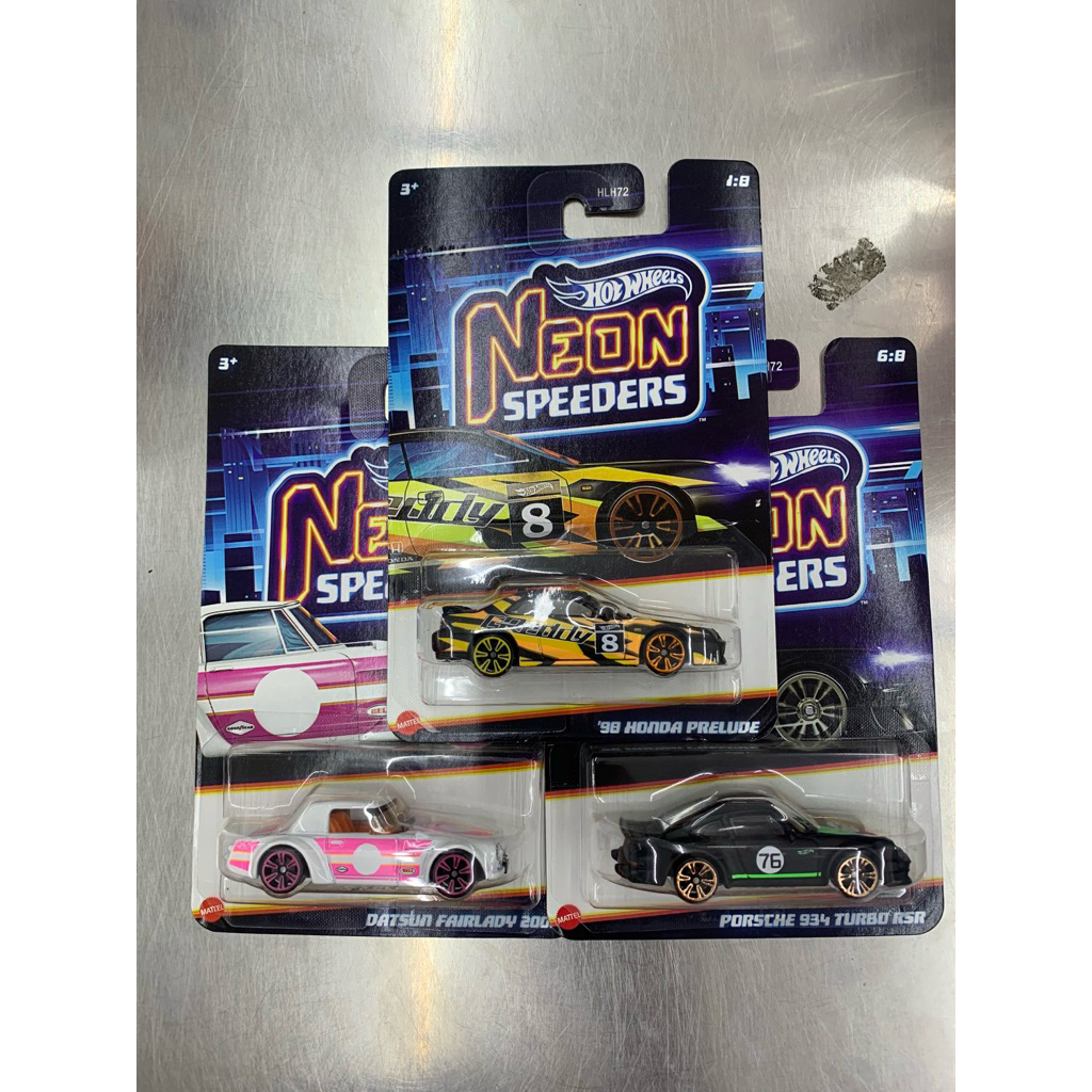 hotwheels neon speeders
