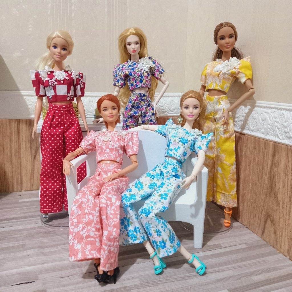 baju boneka barbie