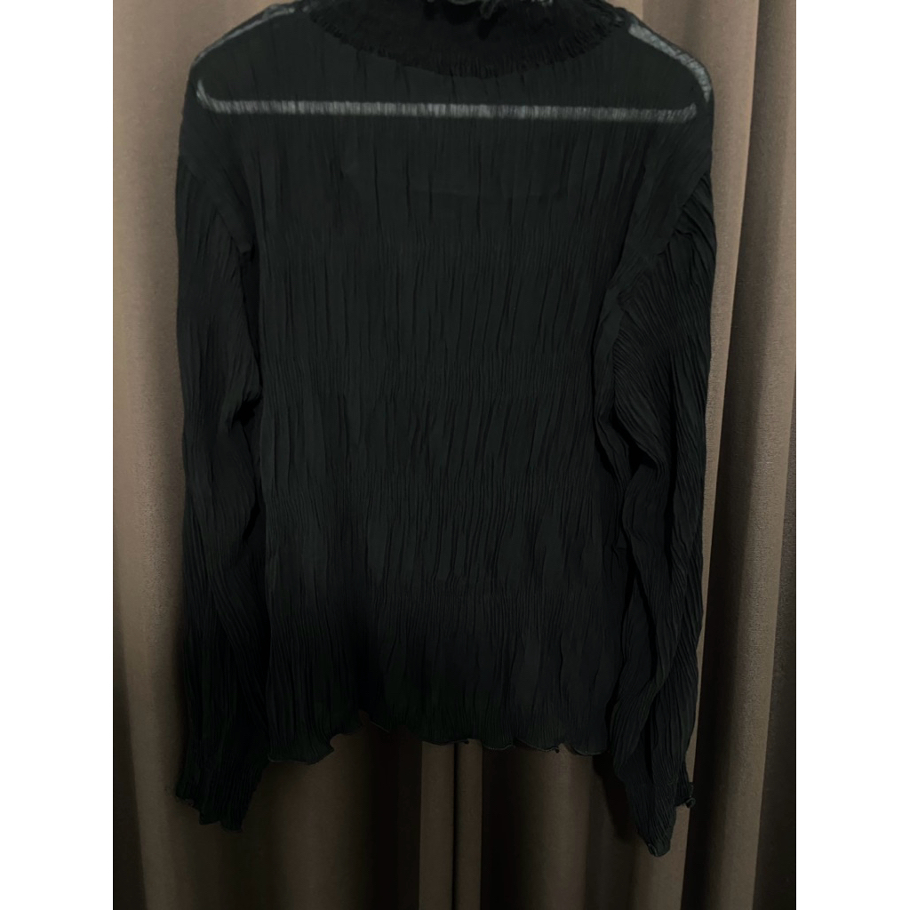 preloved cruz top blouse