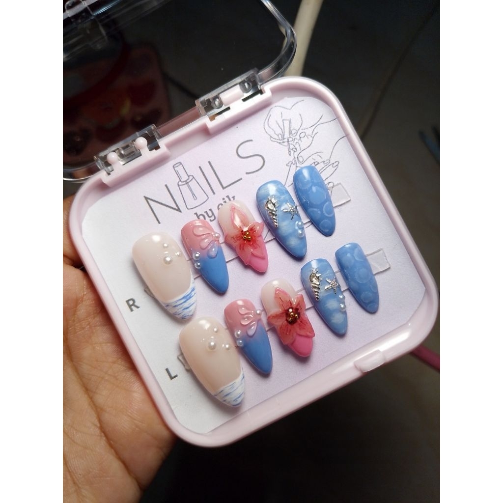 press on nails mermaid